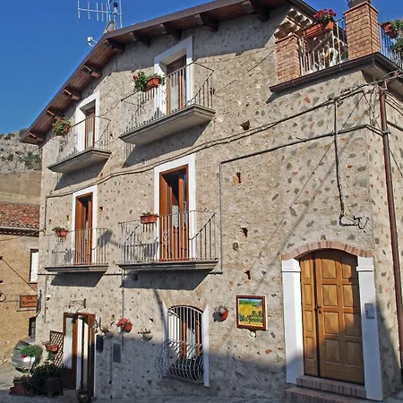Bed and Breakfast La Ginestra *