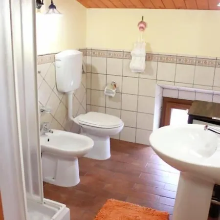 La Ginestra Bed and Breakfast *